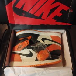 Nike Jordan 1 Retro High OG Size 9