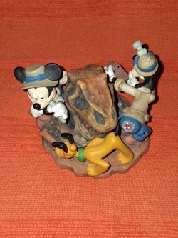 Disney characters seven inches by five
