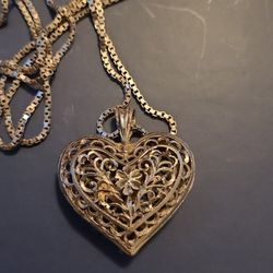 Vintage Puffy Heart Necklace. 925