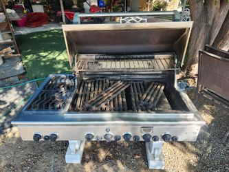 Commercial grill
