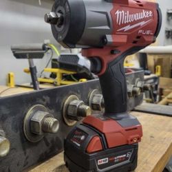 Milwaukee M18 Impact Wrench 