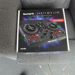 Dj Turn Tables $