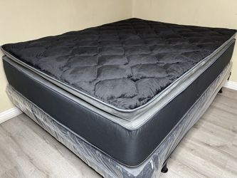 14” Queen Midnight Pillow Top!