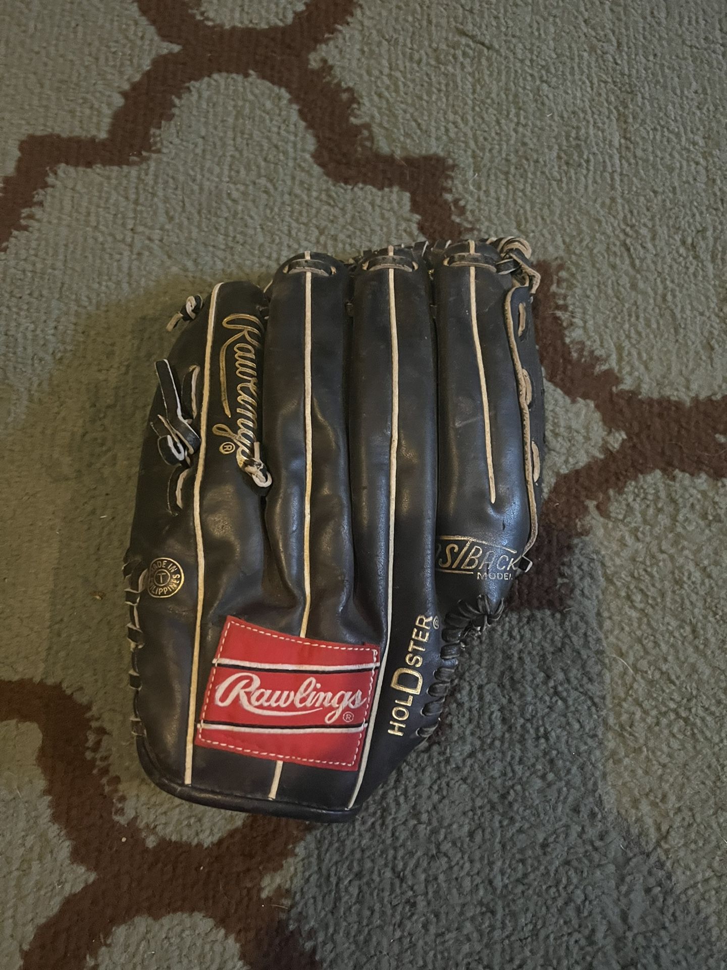 Baseball Glove worn by Ken Griffey Jr.