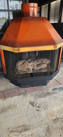 Gas fireplace