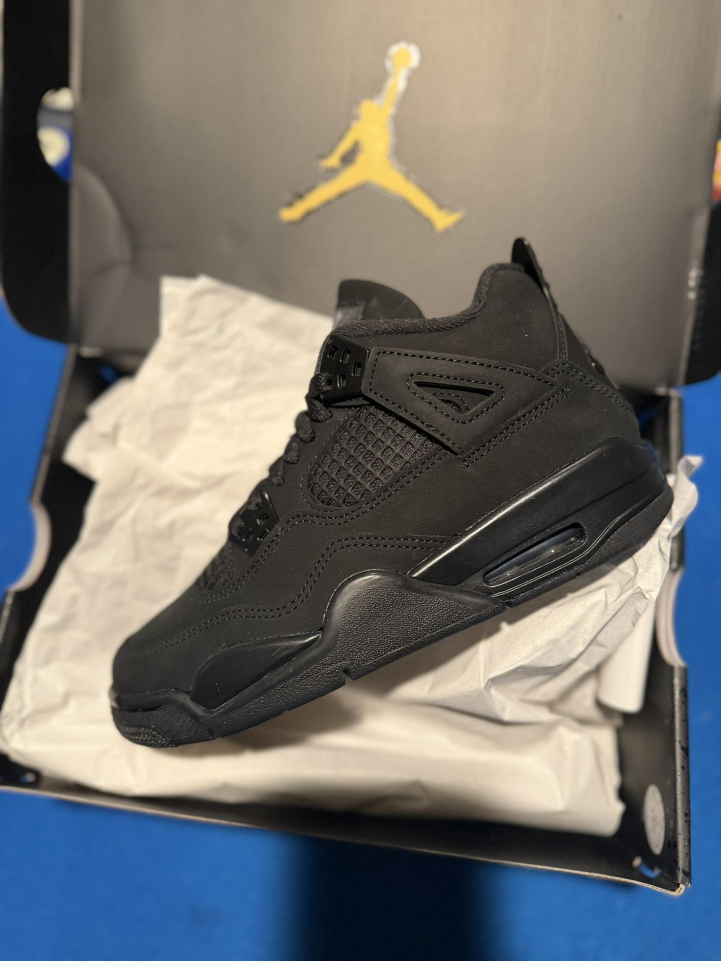 Black Cats Size 4 1/2