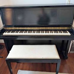 Steinway & Son’s Model 45 Studio Vertical Piano
