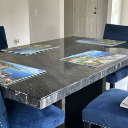 Dinning Marble Table Set With Four Velvet Bleue Chairs