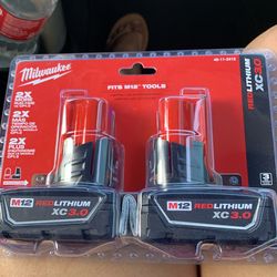 Milwaukee red lithium xc 3.0 battery packx2