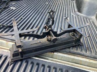 Antique cast iron 10 kilos scale