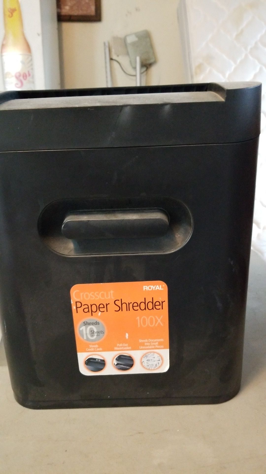 Paper shredder