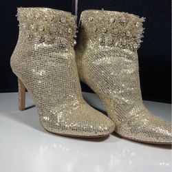 IMAGINE VINCE CAMUTO Ankle Boots