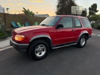 Ford Explorer Sport 4WD