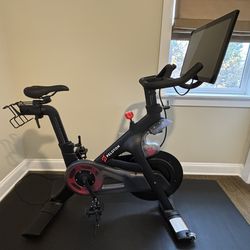 Like New Peloton Bike