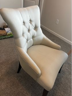 Wing back chair
