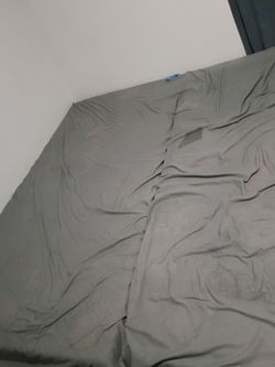 Good 2 bed need it gone today moving they're brand new beds really really comfortable