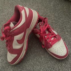 Pink nike
