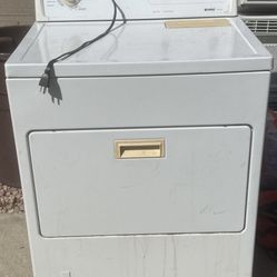 KENMORE Dryer 