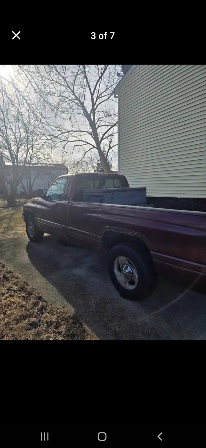 Chevy S10 Blazer & Dodge Ram Pickup Truck