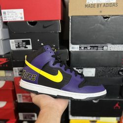 Nike Dunk High EMB Lakers size 10 VNDS