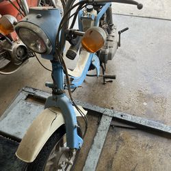1980's suzuki fz50 scooter for parts or repair
