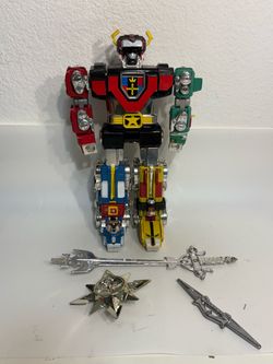 Vintage 1997 Trendmasters Voltron Go Lion diecast action figure toy