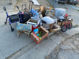 Estate items FREE on curb 571 Carver Street San Jose 95127