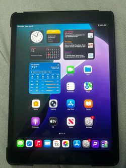 9th Gen Apple iPad - With Box