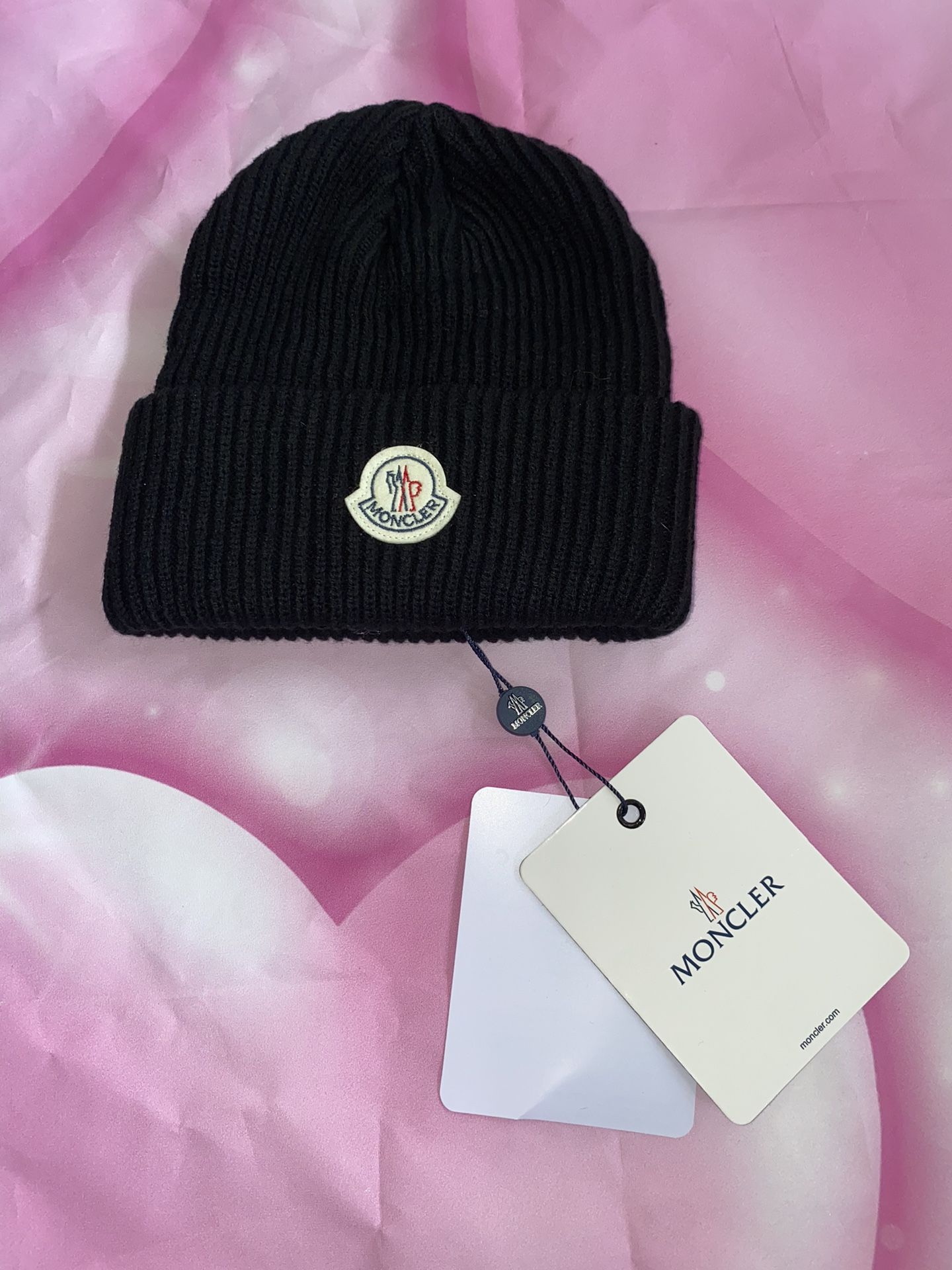 [NEW] Moncler Logo Beanie