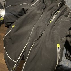 Refridgiwear Jacket Size Large Men’s