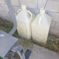 Plastic Containers No Lid