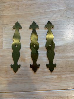 3 brass backplates for knobs