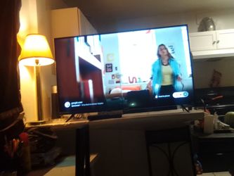 50 inch Element Xumo smart tv $350 obo