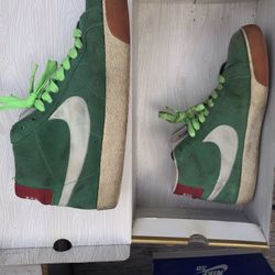 OG BLAZERS Indonesian Flag Sole Size 10
