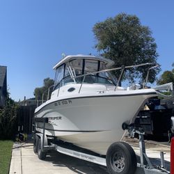 2004, Seaswirl 21 Foot Cuddy Cabin