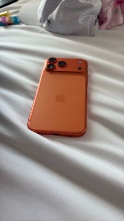 Selling to iPhones ,16 pro max ,17 pro max