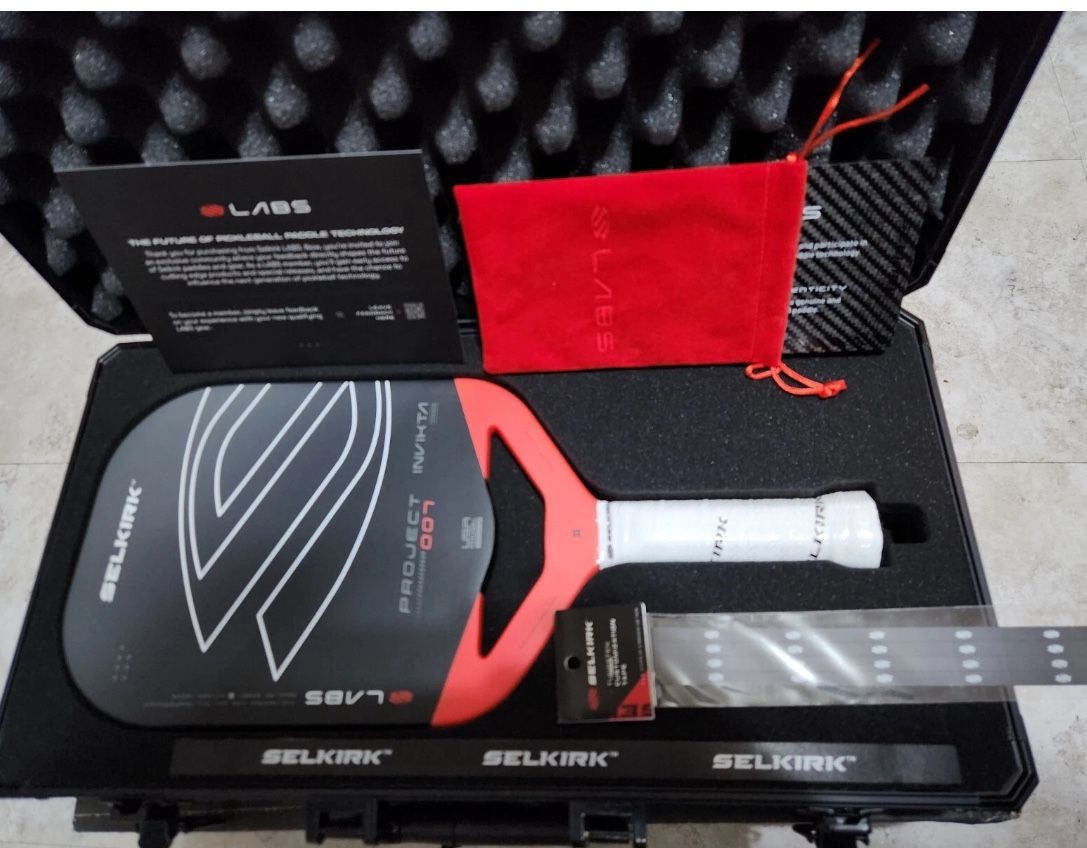 Selkirk Labs Project 007 Invikta 14mm Pickleball Paddle
