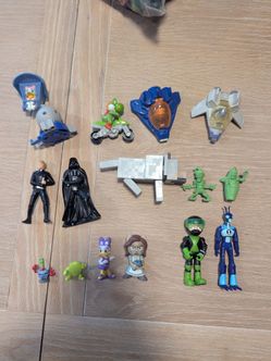 Mixed Lot of Mini Toy Figures (Disney, Star wars, Ben 10) (OPEN TO TRADES AND OFFERS! :) )