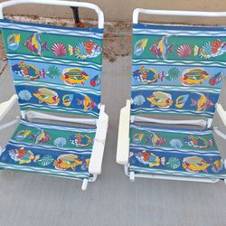 2 Kids Beach Chairs