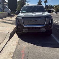 2024 GMC Sierra EV Denali Edition 1