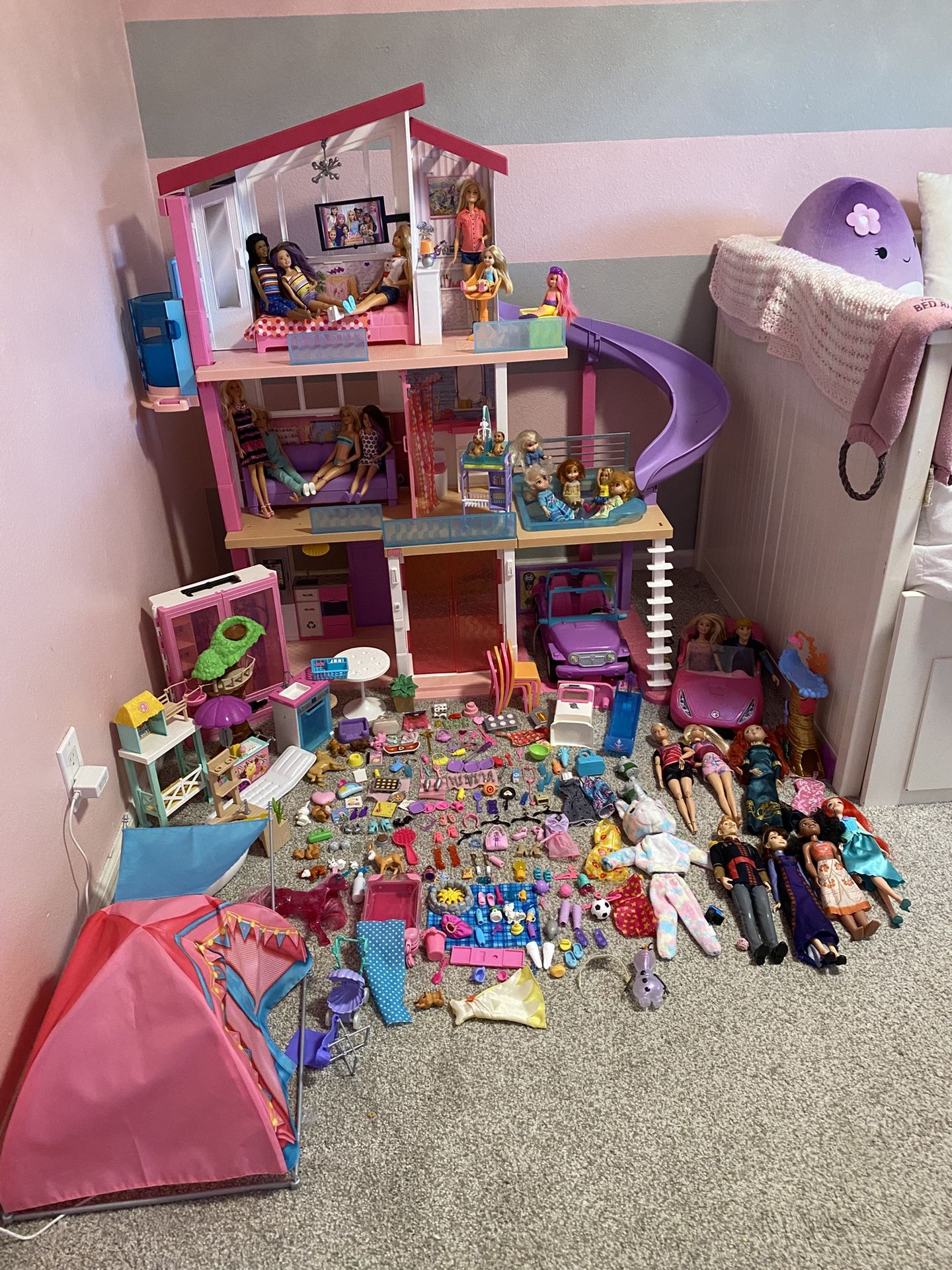 Barbie Dream House with Accessories 
