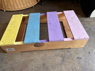 Small pallet for decoration
