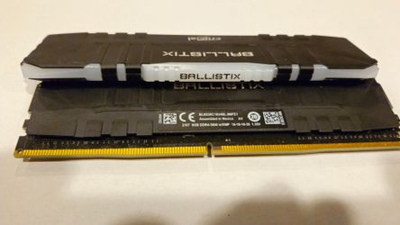 Crucial Ballistix DDR4-3600 RAM (8 x 2 GB Kit)