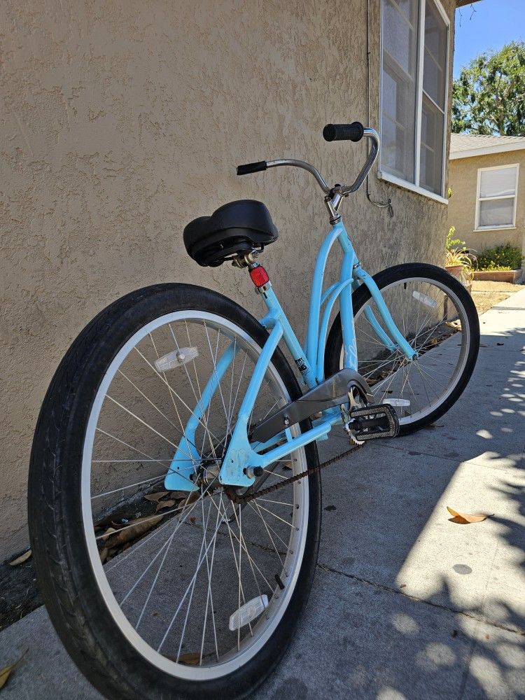 Electra 26 Inch Beach Cruiser Bike $150