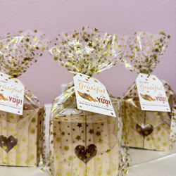 Thanksgiving Gift/Ready-To-Gift/Wooden Heart Tealight Candle Holder