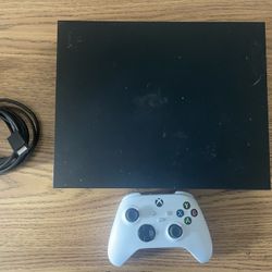 Xbox One X 