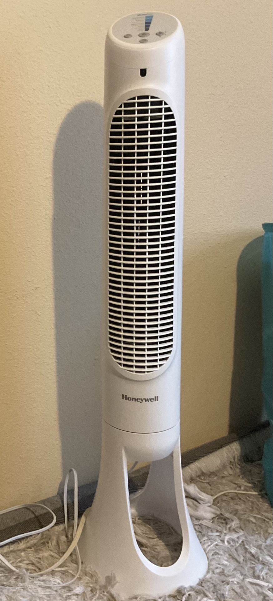 Honeywell Tower fan