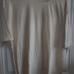 Womens Plus Ivory Color Pullover Knit Top Shirt With A 54" Bust. So 3x Or 4x