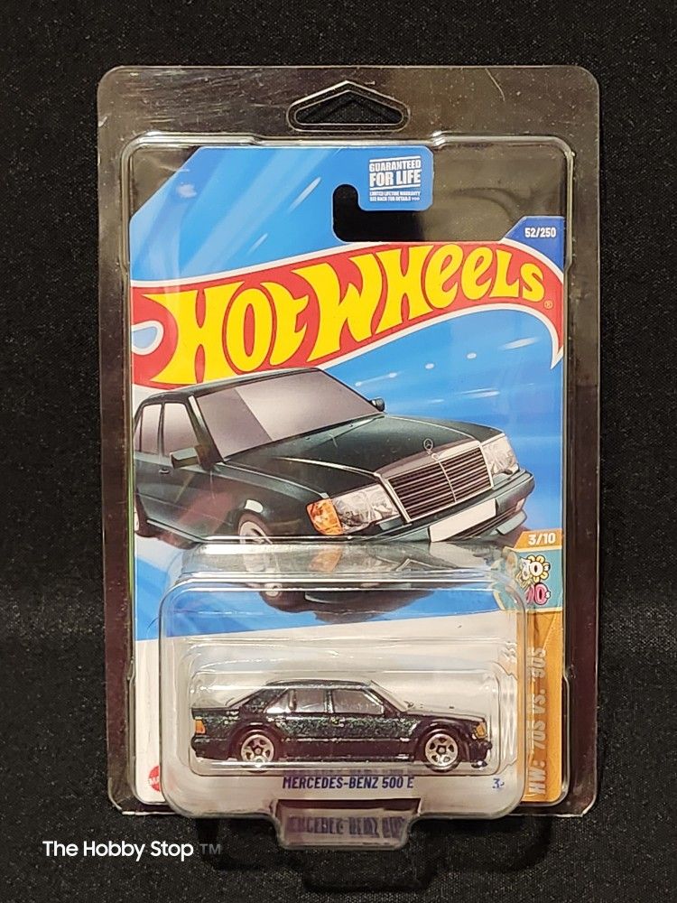 Hot Wheels 🔥 🛞, $8 Mercedes 500 E, Protective Display Case Included! Obo