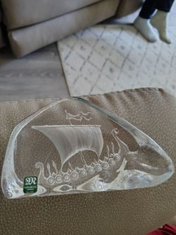 Vintage Mats Jonasson Maleras Viking Ship Swedish Crystal Paperweight